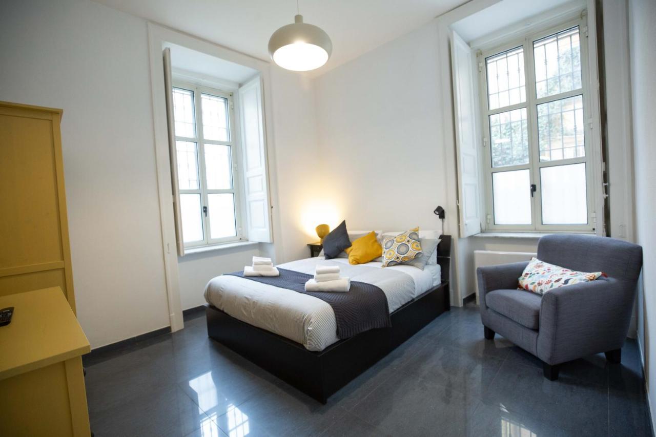 Il Giardinetto A Colori By Dimorra Apartment เนเปิลส์ ภายนอก รูปภาพ