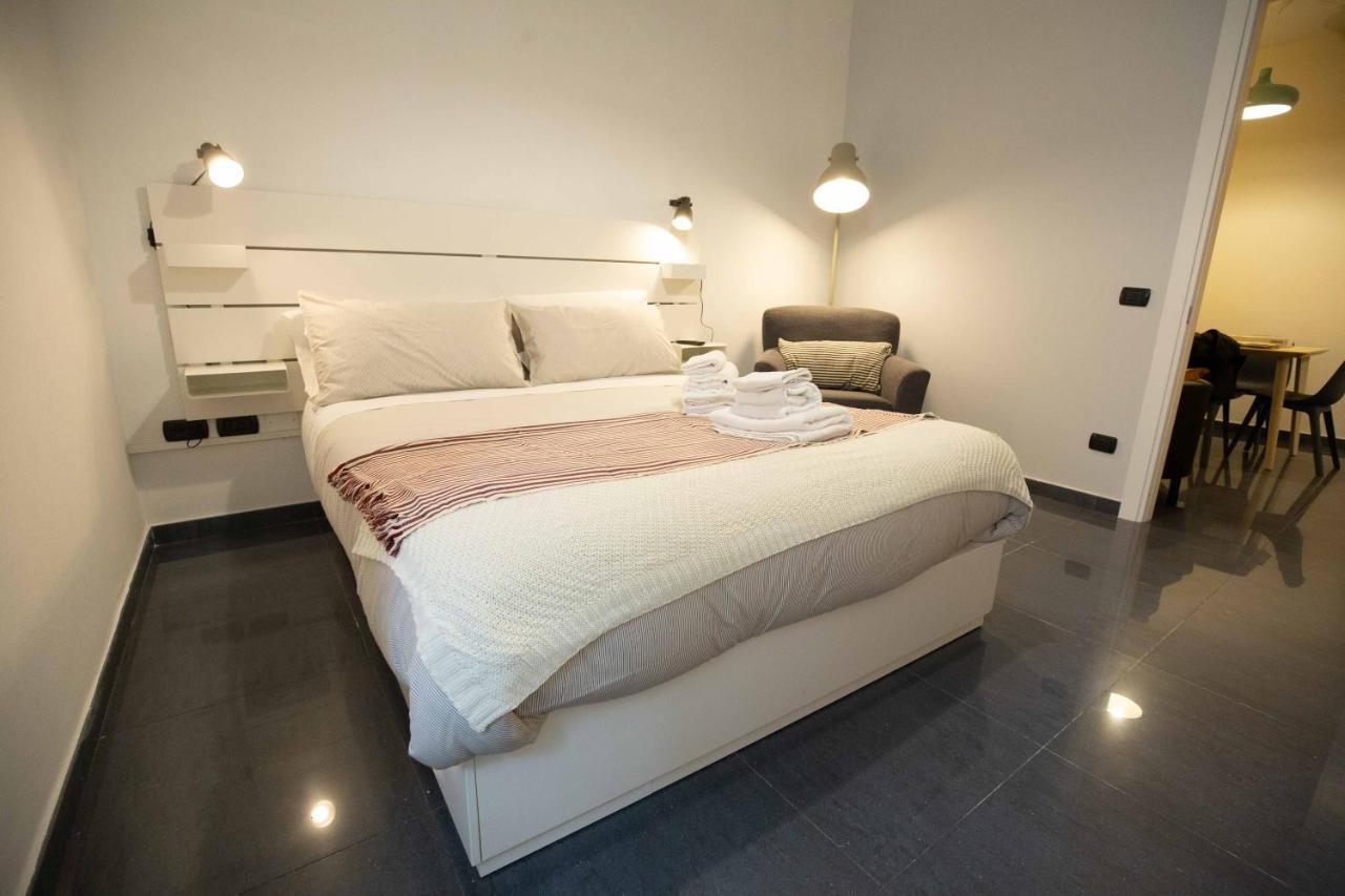 Il Giardinetto A Colori By Dimorra Apartment เนเปิลส์ ภายนอก รูปภาพ