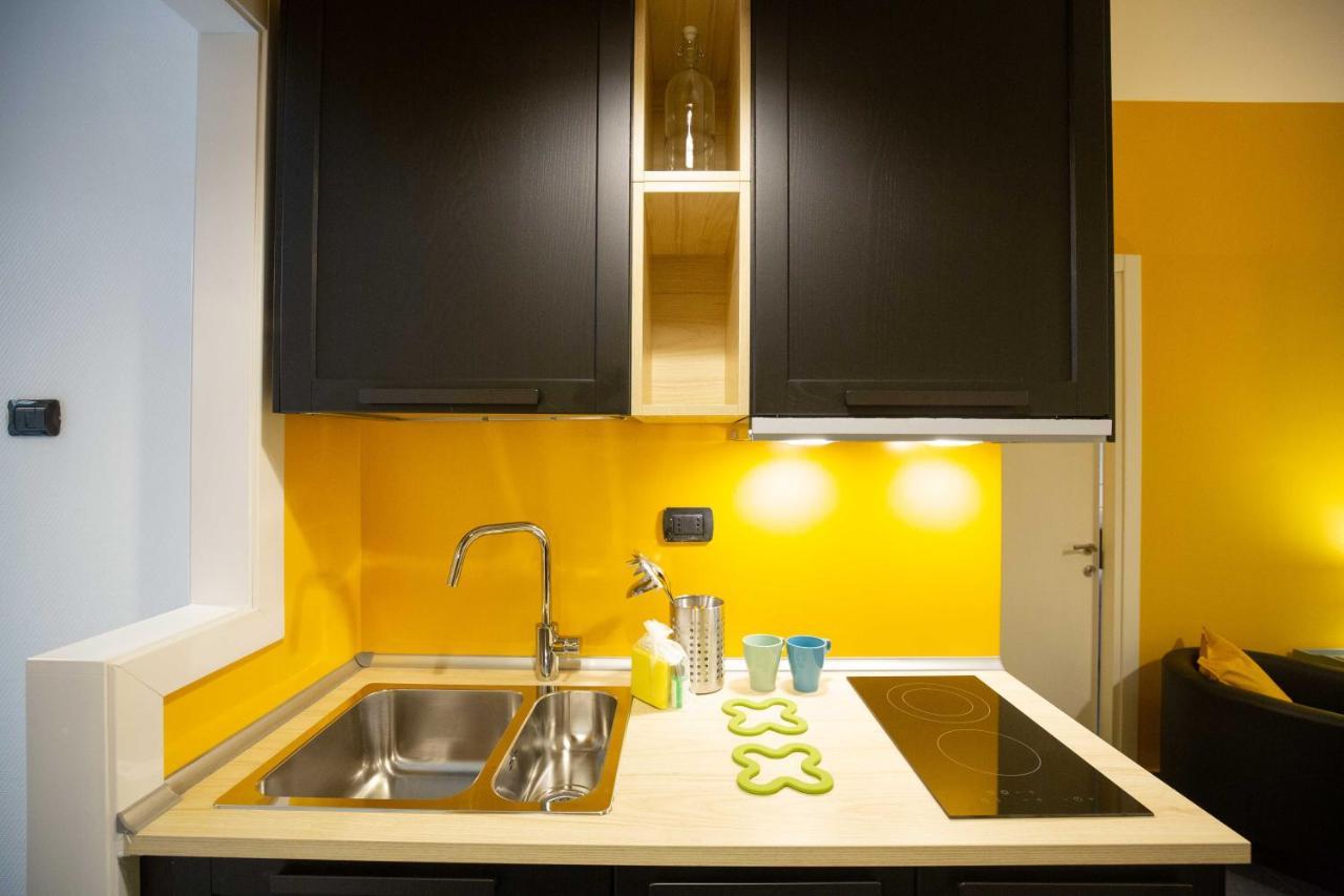Il Giardinetto A Colori By Dimorra Apartment เนเปิลส์ ภายนอก รูปภาพ